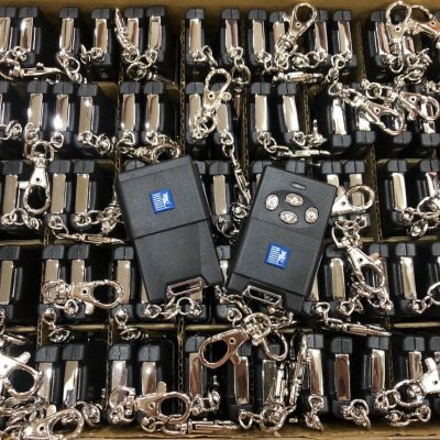 Khóa cửa cuốn thông minh