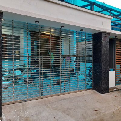 Cửa cuốn mắc võng mẫu 9